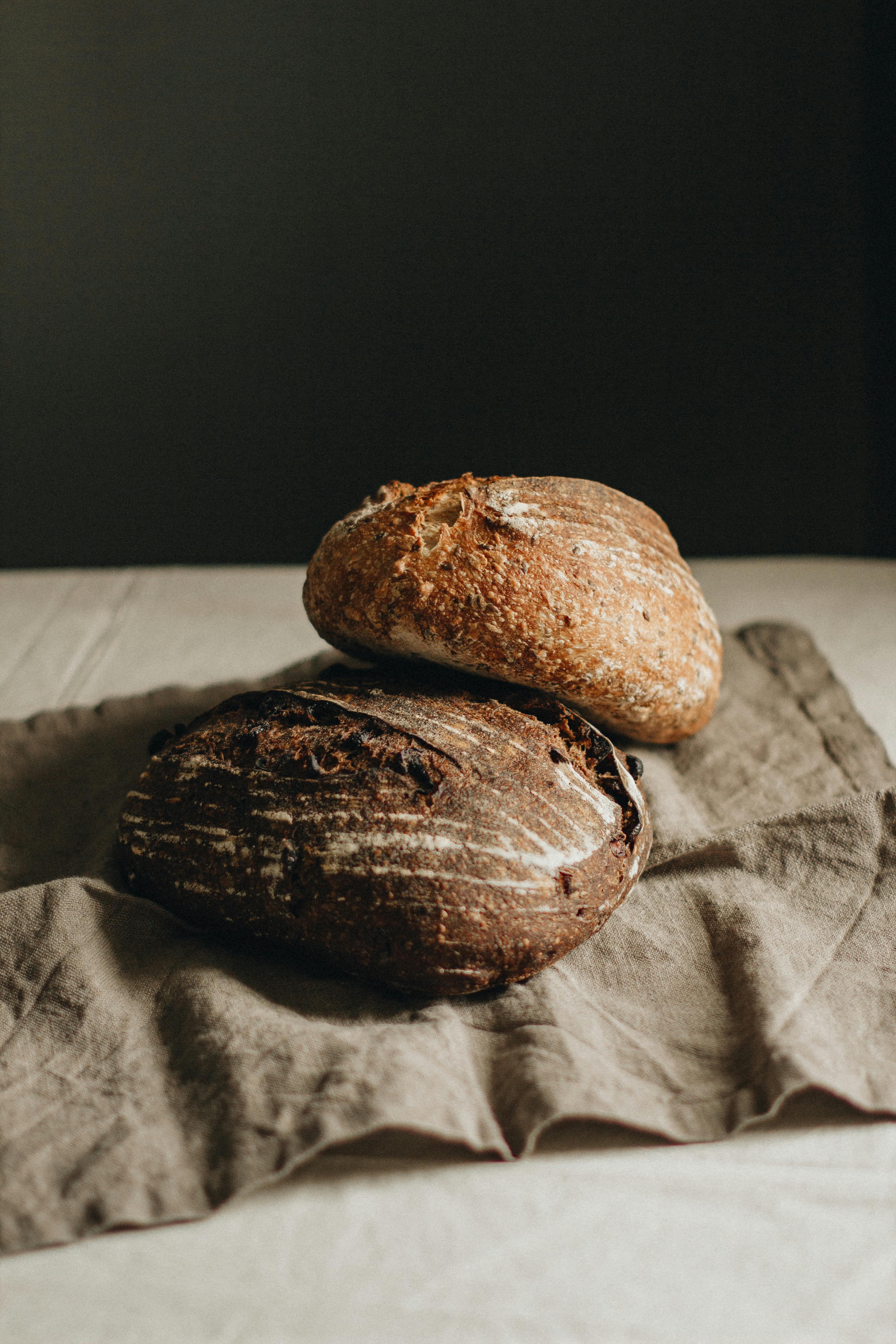 AI receptionist for Artisanal Bakery