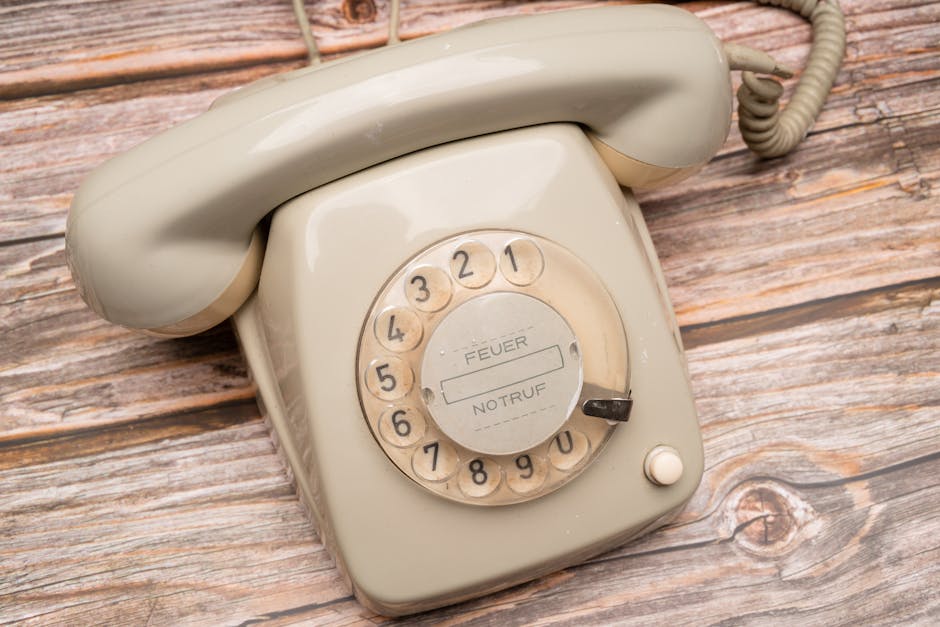 A detailed flowchart illustrating the steps involved in porting a landline number to a cell phone, showcasing potential challenges and AI solutions.