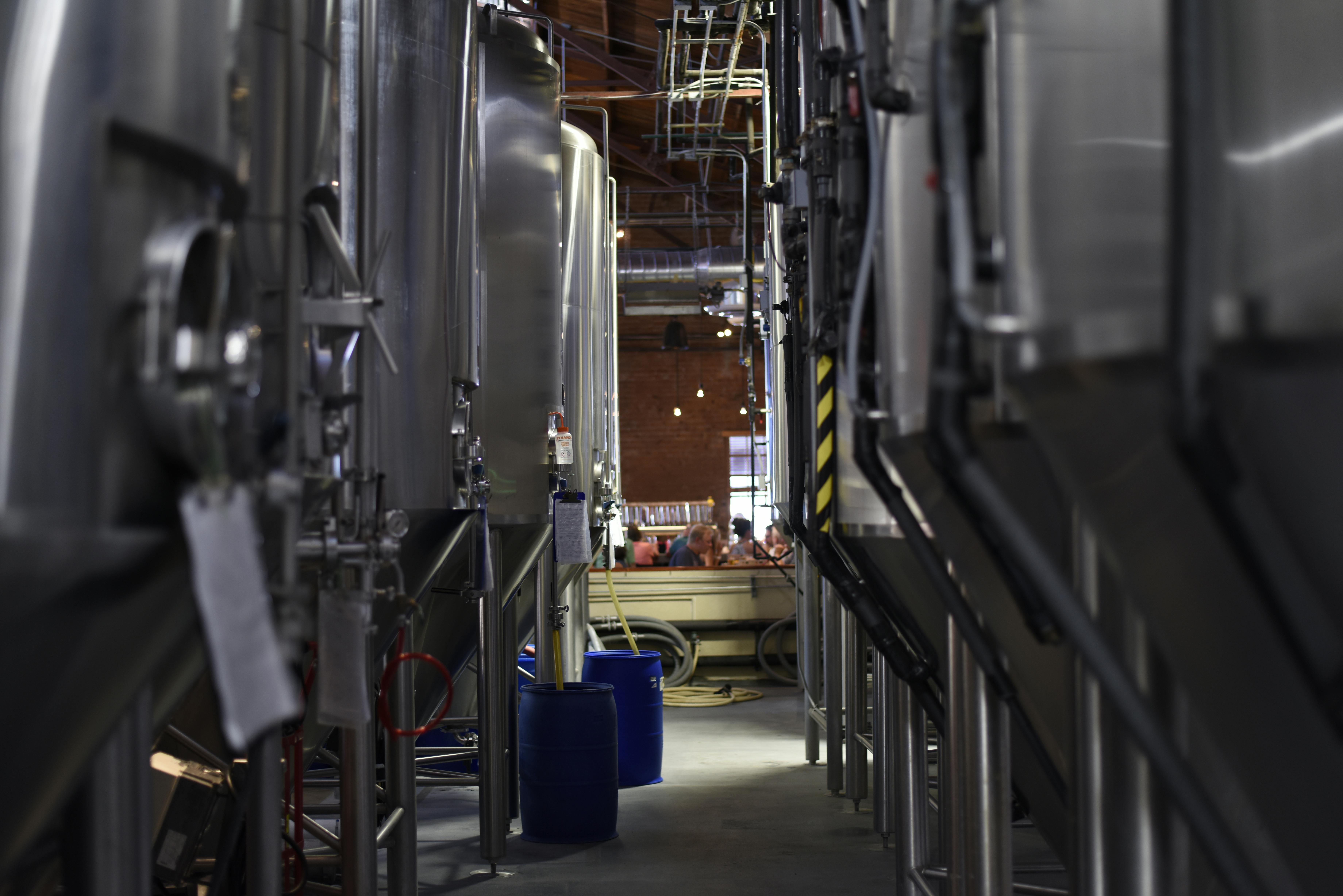 AI receptionist for Distillery