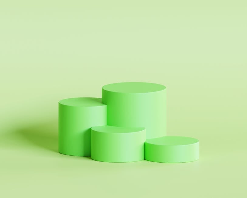 Visual representation of an iPhone displaying call forwarding settings, with illustrations showcasing unconditional and conditional forwarding.