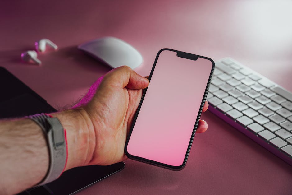 A creative image showing a lead qualification phone agent engaged in a conversation, with a digital screen displaying customer data and clickable links.