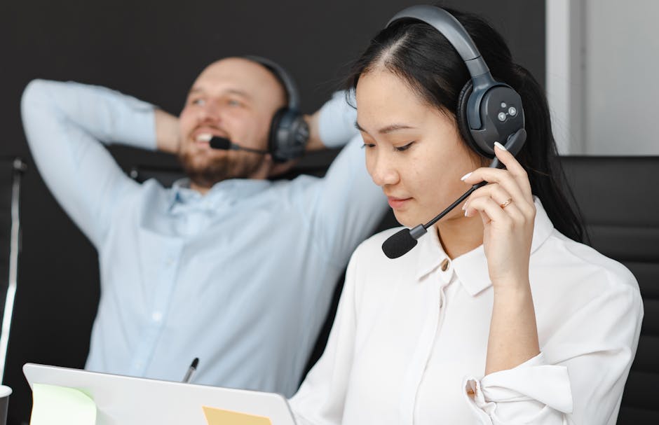 An image illustrating a friendly conversation between a customer and an agent, blending technology and human interaction.